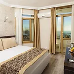 Altes Hotel 3*