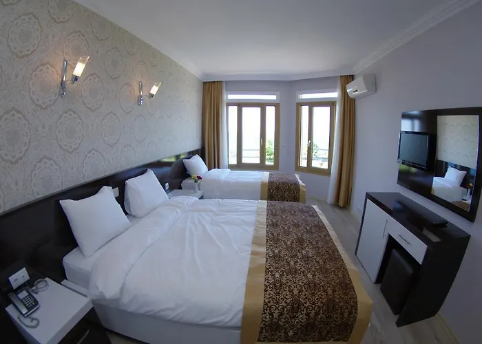 Altes Ξενοδοχείο Αττάλεια