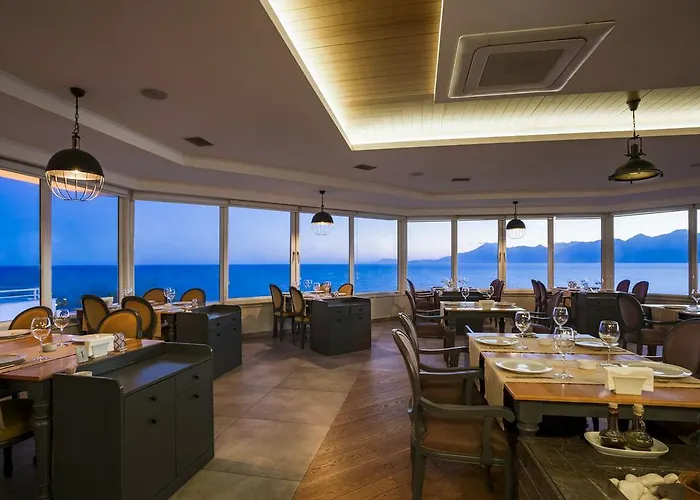 Altes Ξενοδοχείο Αττάλεια