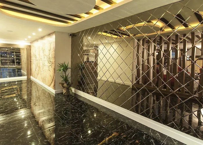 Ξενοδοχείο Altes 3*